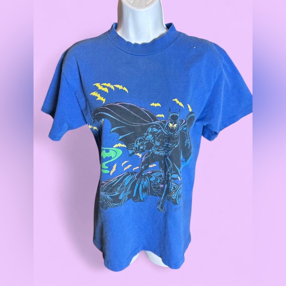 Vintage 90’s AS IS Blue Batman and Robin graphic t-shirt.